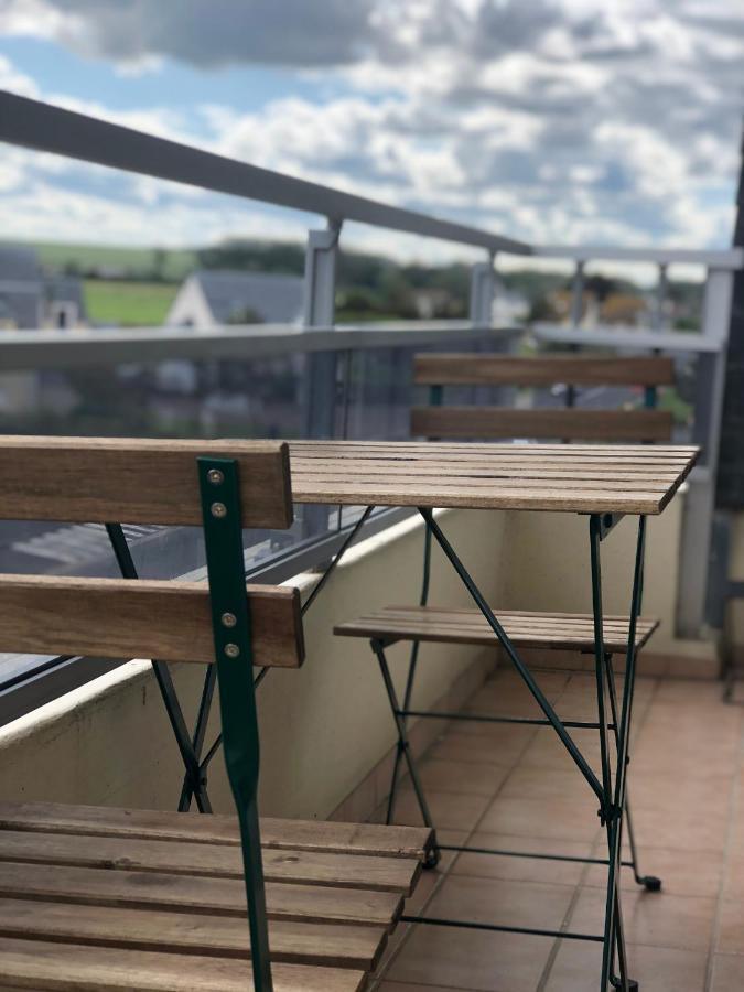 Bleu Sale - F2 Avec Balcon *