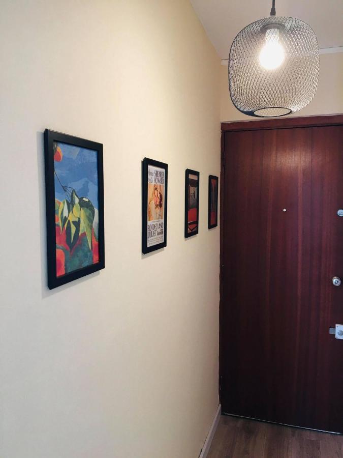 Appartement Bleu Sale - F2 Avec Balcon